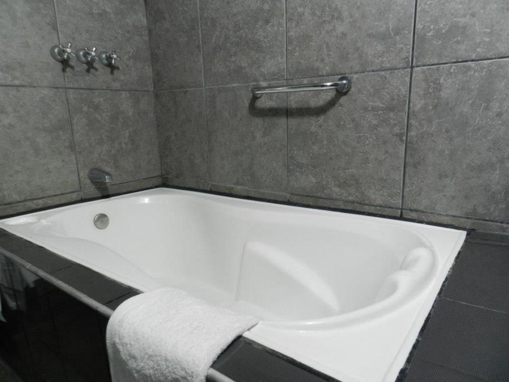 Holiday Suites Tacna Exterior foto